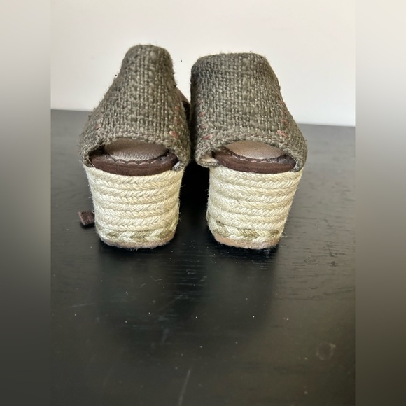 UGG Delmar Wedge Peep Toe Espadrille Sandals - Picture 4 of 9